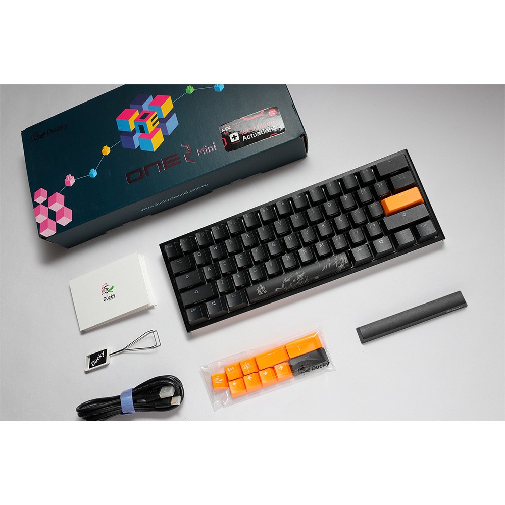 PC/タブレット PC周辺機器 Ducky One 2 Mini RGB 60% version